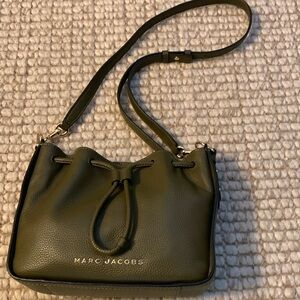 Marc Jacob’s pebble leather crossbody purse